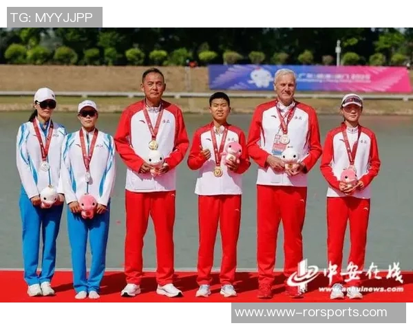 运动最新数据张芳专访:从青涩少女到篮球明星的奋斗与成长之路 运动最新数据张芳专访:从青涩少女到篮球明星的奋斗与成长之路